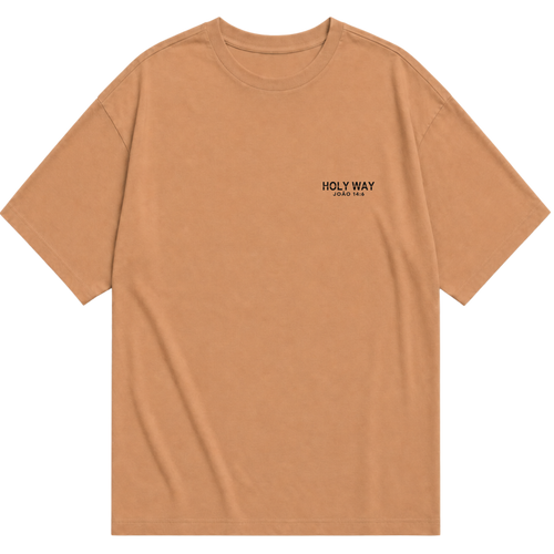 Frente da camiseta oversized caramelo O Caminho com logo HOLY WAY no peito