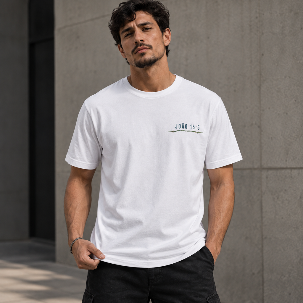 Camiseta Regular Eu Sou a Videira — João 15:5 — Regular Essential unissex, visual 5 de 5