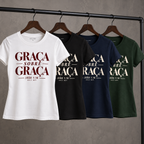 Baby Look Graça sobre Graça — João 1:16 — Baby Look Classic feminina, visual 3 de 3