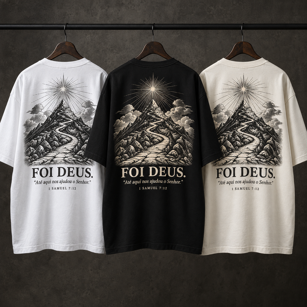 Camiseta Oversized Foi Deus nas cores Branca, Preta e Off-White — costas