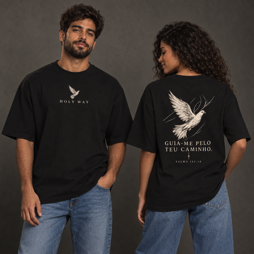 Camiseta Oversized Guia-me pelo Teu Caminho Preta — frente e costas