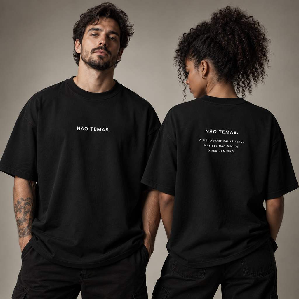 Camiseta Oversized Não Temas — Isaías 41:10 — Oversized Cotton unissex, visual 2 de 4