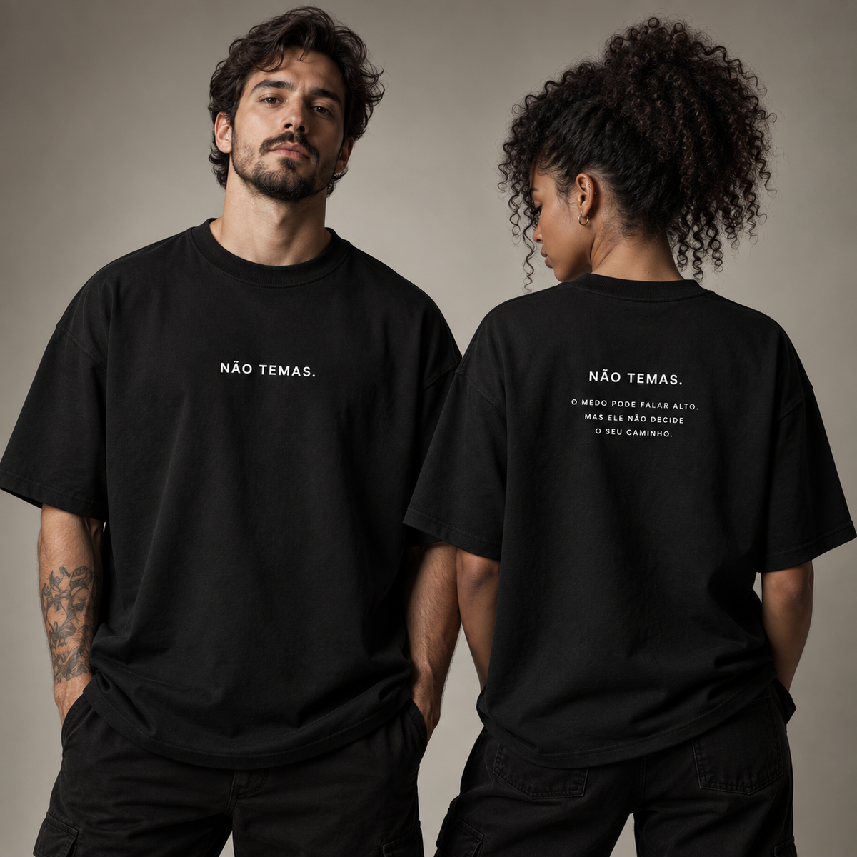 Camiseta Oversized Não Temas — Isaías 41:10 — Oversized Cotton unissex, visual 2 de 4